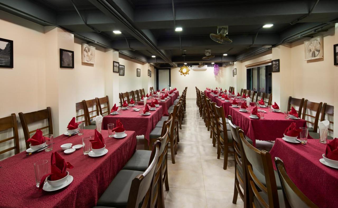 Sunflower Catba Hotel Dong Khe Sau ภายนอก รูปภาพ