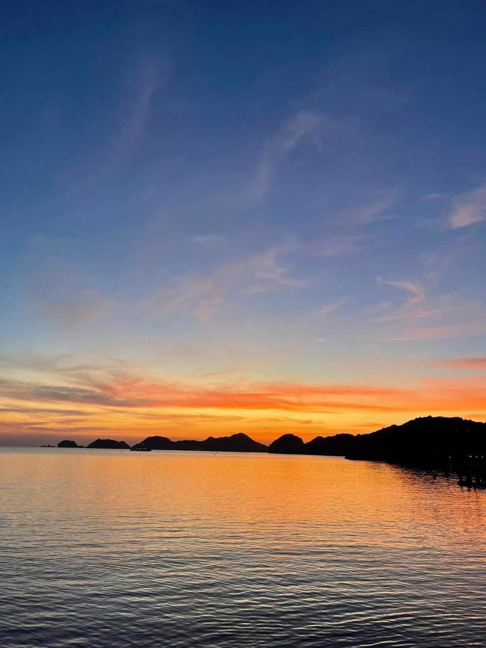 Sunflower Catba Hotel Dong Khe Sau ภายนอก รูปภาพ