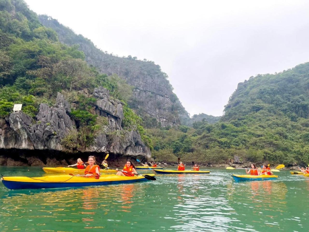 Sunflower Catba Hotel Dong Khe Sau ภายนอก รูปภาพ