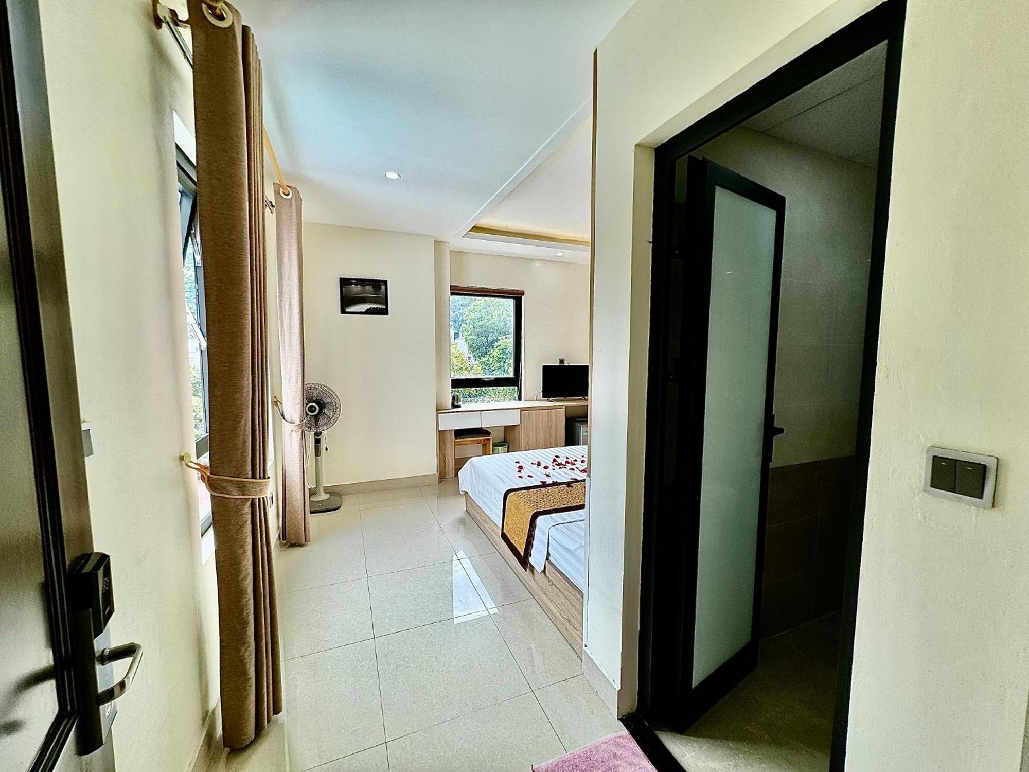 Sunflower Catba Hotel Dong Khe Sau ภายนอก รูปภาพ